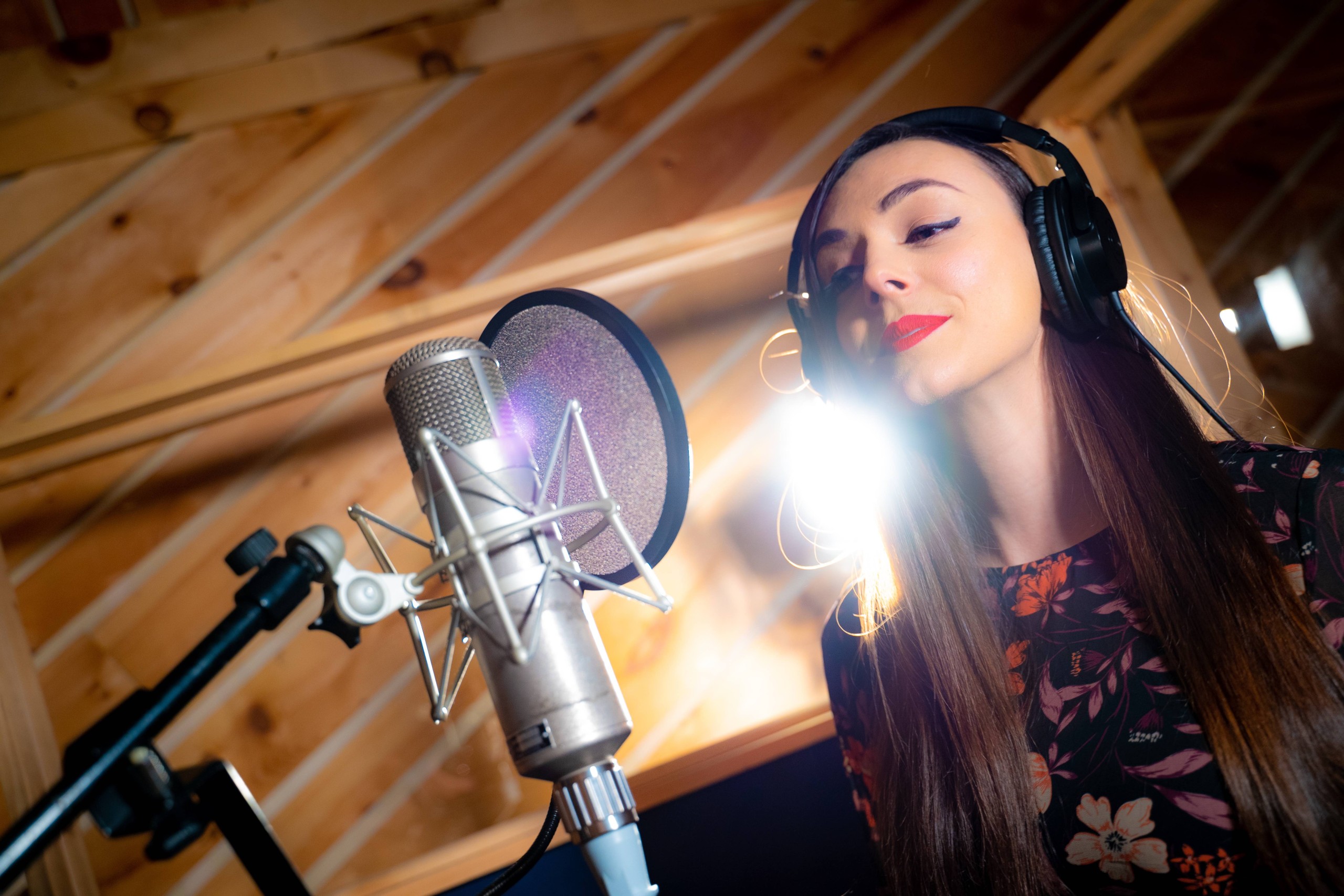 Capture Every Word: Step Inside the Premier Podcast Recording Studio